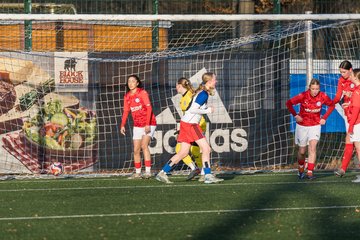 Bild 16 - wBJ Hamburger SV - Holstein Kiel : Ergebnis: 8:0